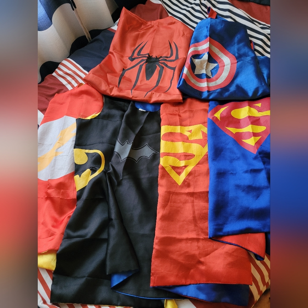 7 super hero capes